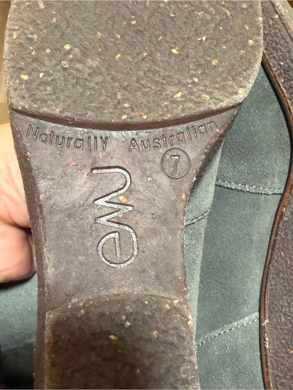 EMU Australia Heighton Low Sheepskin Wedge Boots 7 Dark Olive Gray Water Resista